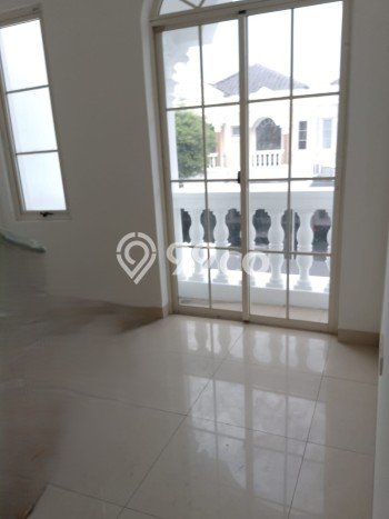 Rumah Luxury Modern Siap Huni di Green Lake City Jakarta Barat Rumah Luxury Modern Siap Huni di Green Lake City Jakarta Barat