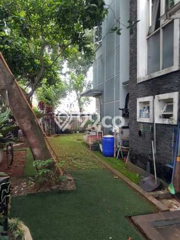 Hunian Elit LB 280m2 Siap Pakai Desain Elegan di BSD, Tangerang Hunian Elit LB 280m2 Siap Pakai Desain Elegan di BSD, Tangerang