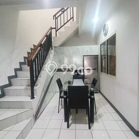 Jual Rumah Favorit Siap Huni LB 108m2 di Karang Tengah, Tangerang Jual Rumah Favorit Siap Huni LB 108m2 di Karang Tengah, Tangerang