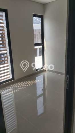 Ready to Use! Luxury House LT 72m2 Desain Elegan di Metland Puri Ready to Use! Luxury House LT 72m2 Desain Elegan di Metland Puri