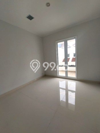 Dijual Rumah Mewah Megah Dengan View Cantik di Gading Serpong, Tangerang Dijual Rumah Mewah Megah Dengan View Cantik di Gading Serpong, Tangerang
