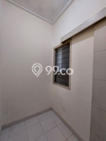 Disewakan! Rumah 4 Kamar Tidur &
3 Kamar Mandi di Green Lake City, Jakarta Barat Disewakan! Rumah 4 Kamar Tidur &
3 Kamar Mandi di Green Lake City, Jakarta Barat
