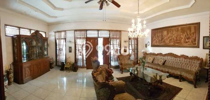 Hunian Mewah Siap Huni LT 610m2 di Tebet, Jakarta Selatan Hunian Mewah Siap Huni LT 610m2 di Tebet, Jakarta Selatan