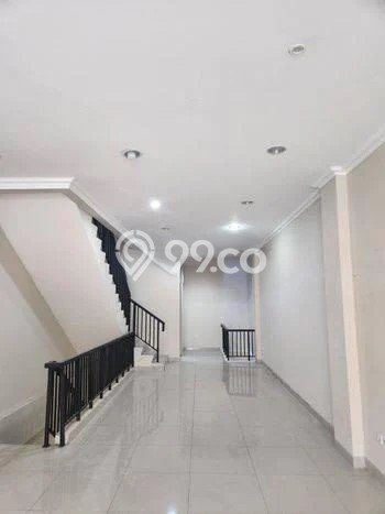 Ruko Bagus Dijual di Green Lake City Jakarta Barat Lokasi Strategis Cocok untuk Kembangkan Bisnis Ruko Bagus Dijual di Green Lake City Jakarta Barat Lokasi Strategis Cocok untuk Kembangkan Bisnis
