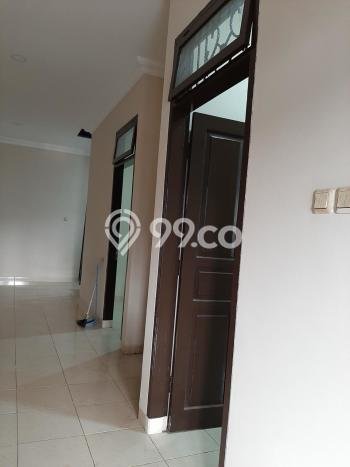 Jual Rumah Strategis Bagus Punya 4 KT di Cipondoh Tangerang SHM Jual Rumah Strategis Bagus Punya 4 KT di Cipondoh Tangerang SHM