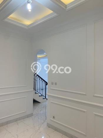 Rumah Elit LB 250m2 Siap Huni Desain Elegan di Joglo, Jakarta Barat Rumah Elit LB 250m2 Siap Huni Desain Elegan di Joglo, Jakarta Barat