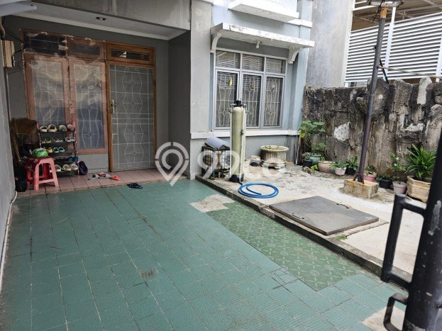 Hunian Cantik Modern Lb 192m2 di Cengkareng, Jakarta Barat Hunian Cantik Modern Lb 192m2 di Cengkareng, Jakarta Barat