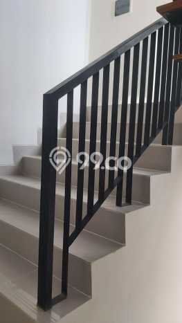 Ready to Use! Luxury House LT 72m2 Desain Elegan di Metland Puri Ready to Use! Luxury House LT 72m2 Desain Elegan di Metland Puri