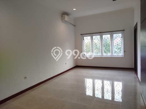 Lokasi terbaik! Rumah siap pakai dikontrakkan di Cempaka Putih LB 400m2 Lokasi terbaik! Rumah siap pakai dikontrakkan di Cempaka Putih LB 400m2