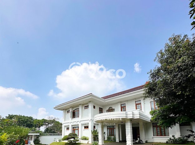 Rumah Elit Modern Siap Huni di Setiabudi Bandung Rumah Elit Modern Siap Huni di Setiabudi Bandung