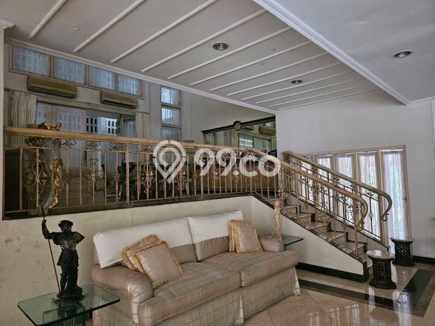 Rumah PREMIUM area Cipete, Jakarta Selatan, Luas 925m² LB 1200m² KESEMPATAN TERBATAS! Rumah PREMIUM area Cipete, Jakarta Selatan, Luas 925m² LB 1200m² KESEMPATAN TERBATAS!