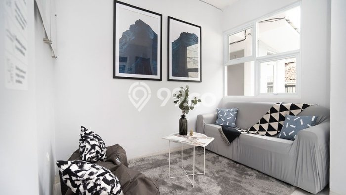 Rumah Kost Dijual Lokasi Menteng, Jakarta Pusat, 20 Kamar Tidur, 20 Kamar Mandi, 400m2 Rumah Kost Dijual Lokasi Menteng, Jakarta Pusat, 20 Kamar Tidur, 20 Kamar Mandi, 400m2