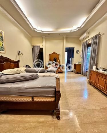 Dijual Hunian Mewah dengan Fasilitas Sekitar Lengkap di Menteng, Jakarta Pusat Dijual Hunian Mewah dengan Fasilitas Sekitar Lengkap di Menteng, Jakarta Pusat