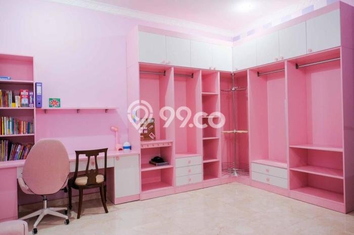Siap Huni Rumah Mewah 5 Kamar di Cilandak Dekat ke Mana Saja Siap Huni Rumah Mewah 5 Kamar di Cilandak Dekat ke Mana Saja