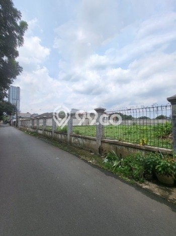 Tanah Bisnis Kawasan Cilandak, Luas 2275m2m², Akses Mudah Tanah Bisnis Kawasan Cilandak, Luas 2275m2m², Akses Mudah