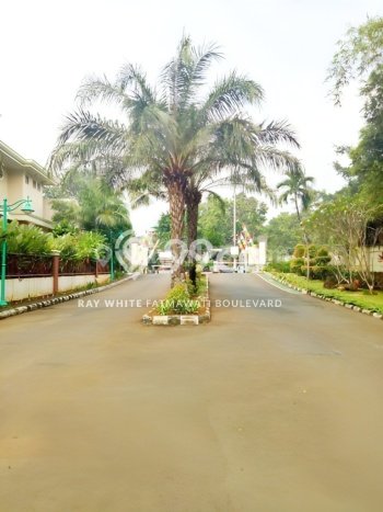 Hunian Mewah LB 435m2 Siap Pakai Desain Elegan di Kemang, Jakarta Selatan Hunian Mewah LB 435m2 Siap Pakai Desain Elegan di Kemang, Jakarta Selatan