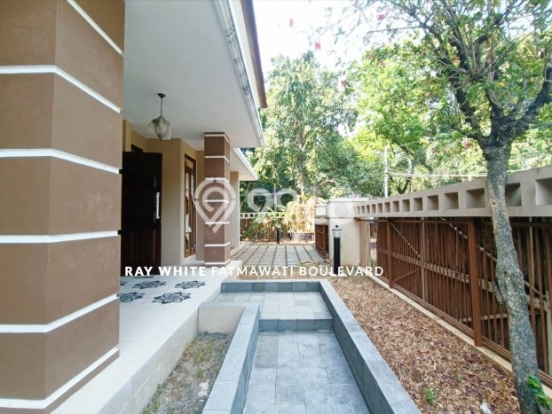 Hunian Super Mewah dengan Akses Paling Strategis di Pondok Indah, Jakarta Selatan Hunian Super Mewah dengan Akses Paling Strategis di Pondok Indah, Jakarta Selatan