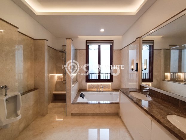 Rumah Luxury Modern Siap Huni di Kemang Jakarta Selatan Rumah Luxury Modern Siap Huni di Kemang Jakarta Selatan