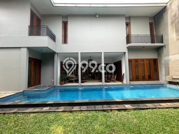 Kemang Modern Minimalist House With Super Comfort Location Kemang Modern Minimalist House With Super Comfort Location