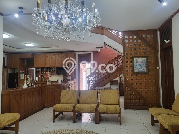 Jual Rumah Mewah Elegan Dengan View Cantik di Lebak Bulus, Jakarta Selatan Jual Rumah Mewah Elegan Dengan View Cantik di Lebak Bulus, Jakarta Selatan