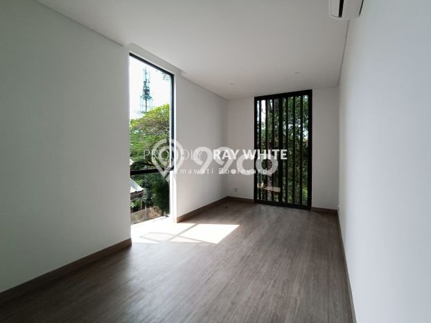 Rumah Elit Modern Siap Huni di Kemang Jakarta Selatan Rumah Elit Modern Siap Huni di Kemang Jakarta Selatan