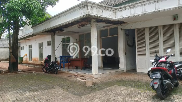 Rumah Mewah LB 400m2 Siap Pakai Desain Elegan di Kemang, Jakarta Selatan Rumah Mewah LB 400m2 Siap Pakai Desain Elegan di Kemang, Jakarta Selatan