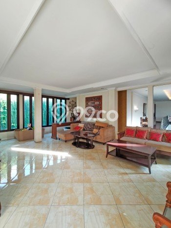 Dijual Rumah Premium dengan Fasilitas Sekitar Lengkap di Cilandak, Jakarta Selatan Dijual Rumah Premium dengan Fasilitas Sekitar Lengkap di Cilandak, Jakarta Selatan
