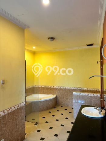 Hunian Mewah Dijual LT 164m2 di Kebayoran Baru, Jakarta Selatan Hunian Mewah Dijual LT 164m2 di Kebayoran Baru, Jakarta Selatan