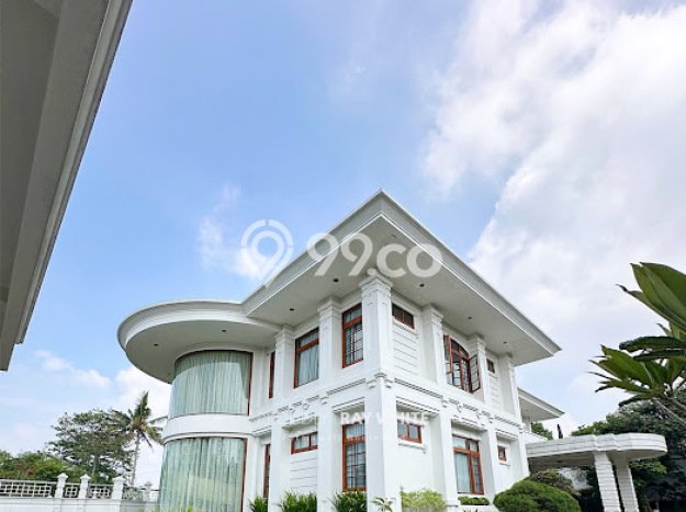 Rumah Elit Modern Siap Huni di Setiabudi Bandung Rumah Elit Modern Siap Huni di Setiabudi Bandung
