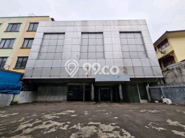 Ruko Area Komersial di Fatmawati, Luas 1200m², Siap Usaha Ruko Area Komersial di Fatmawati, Luas 1200m², Siap Usaha