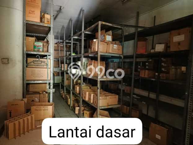Unit Ruko Dijual di Senen Jakarta Pusat 333m2 Unit Ruko Dijual di Senen Jakarta Pusat 333m2