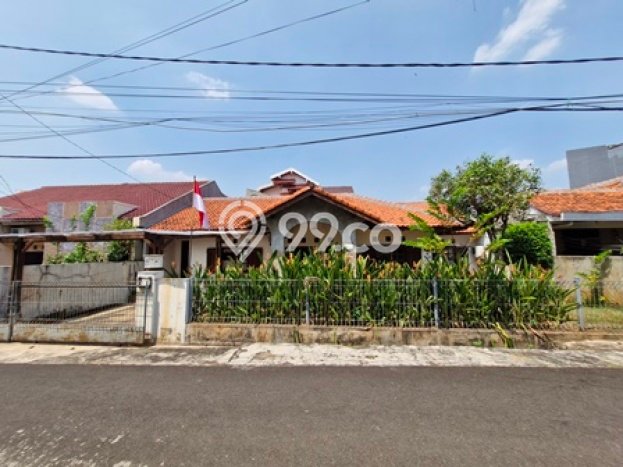 For Sale! Premium House LT 264m2 Desain Modern di Jati Padang For Sale! Premium House LT 264m2 Desain Modern di Jati Padang