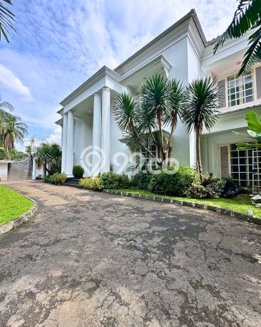 Dijual Rumah Mewah Megah Dengan View Eksklusif di Senopati, Jakarta Selatan Dijual Rumah Mewah Megah Dengan View Eksklusif di Senopati, Jakarta Selatan