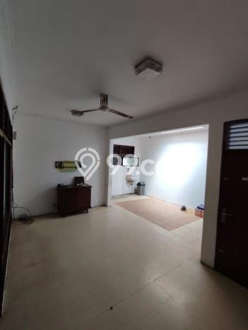 Siap Huni Hunian Elit 4 Kamar di Kebayoran Baru Dekat ke Mana Saja Siap Huni Hunian Elit 4 Kamar di Kebayoran Baru Dekat ke Mana Saja