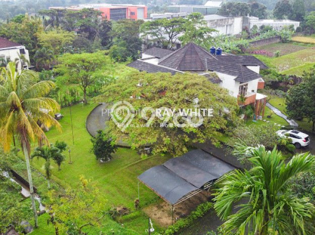 Lokasi Ideal! Vila di Ciawi, Area 2950m2m², Kondisi Terbaik Lokasi Ideal! Vila di Ciawi, Area 2950m2m², Kondisi Terbaik