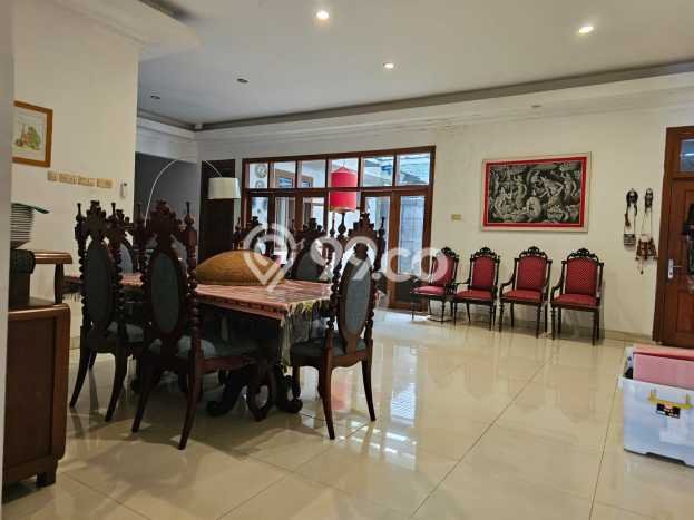 Hunian Elit LB 320m2 Siap Pakai Desain Elegan di Cipete, Jakarta Selatan Hunian Elit LB 320m2 Siap Pakai Desain Elegan di Cipete, Jakarta Selatan