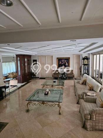Rumah PREMIUM area Cipete, Jakarta Selatan, Luas 925m² LB 1200m² KESEMPATAN TERBATAS! Rumah PREMIUM area Cipete, Jakarta Selatan, Luas 925m² LB 1200m² KESEMPATAN TERBATAS!