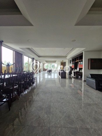 Komersial Disewakan Cepat di Kebayoran Baru Jakarta Selatan LB 1550m2 Komersial Disewakan Cepat di Kebayoran Baru Jakarta Selatan LB 1550m2