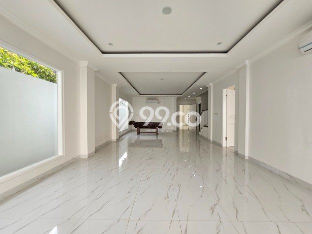 KESEMPATAN TERBAIK! Bisa KPR Rumah Minimalis di Pejaten, Jakarta Selatan, LT 408m² LB 450m² KESEMPATAN TERBAIK! Bisa KPR Rumah Minimalis di Pejaten, Jakarta Selatan, LT 408m² LB 450m²
