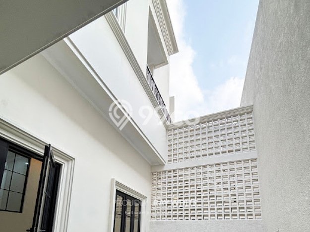 Dijual Rumah Elit Exclusive di Kebayoran Baru, Jakarta Selatan Dijual Rumah Elit Exclusive di Kebayoran Baru, Jakarta Selatan