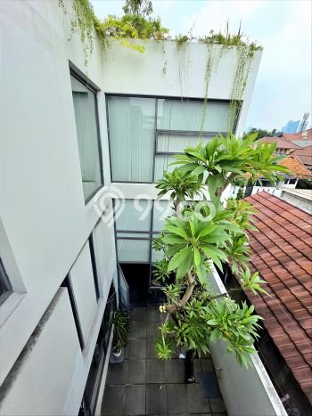 Hunian Mewah Siap Huni LT 136m2 di Pancoran, Jakarta Selatan Hunian Mewah Siap Huni LT 136m2 di Pancoran, Jakarta Selatan