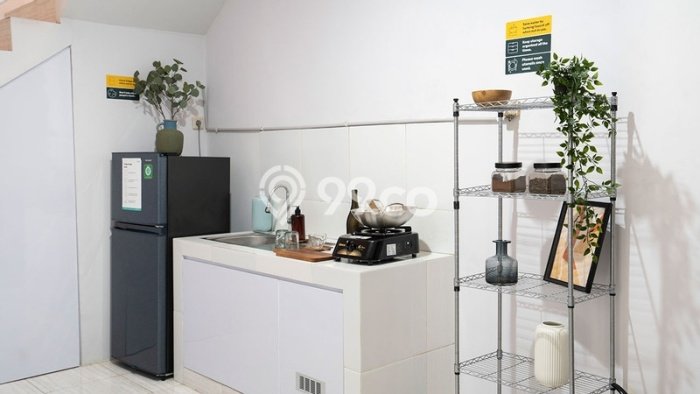 Rumah Kost Dijual Lokasi Menteng, Jakarta Pusat, 20 Kamar Tidur, 20 Kamar Mandi, 400m2 Rumah Kost Dijual Lokasi Menteng, Jakarta Pusat, 20 Kamar Tidur, 20 Kamar Mandi, 400m2