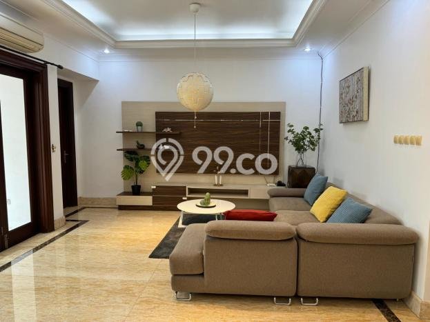 SPECIAL PRICE! Rumah di Pondok Indah, 2 KM, Akses Mudah Fasilitas Umum, LT 455m² LB 350m² SPECIAL PRICE! Rumah di Pondok Indah, 2 KM, Akses Mudah Fasilitas Umum, LT 455m² LB 350m²