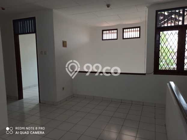 Jual Rumah Bagus Siap Huni LB 120m2 di Cakung, Jakarta Timur Jual Rumah Bagus Siap Huni LB 120m2 di Cakung, Jakarta Timur