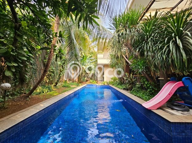 Hunian Bagus Disewakan di Cipete, Jakarta Selatan LT 748m2, LB 500m2 Hunian Bagus Disewakan di Cipete, Jakarta Selatan LT 748m2, LB 500m2