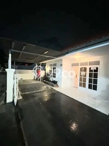 Rumah area Menteng Dalam, Area Strategis, 2 KM Rumah area Menteng Dalam, Area Strategis, 2 KM