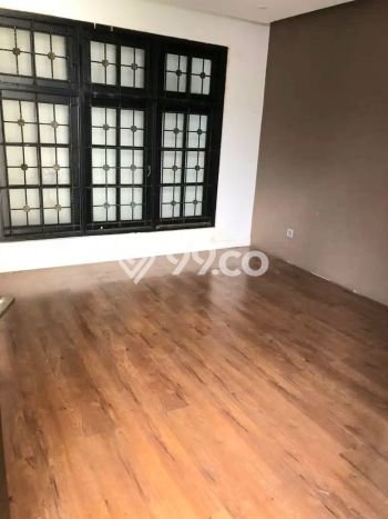 Disewakan Rumah Konsep Modern di Menteng Jakarta Pusat dengan 5 KT Disewakan Rumah Konsep Modern di Menteng Jakarta Pusat dengan 5 KT