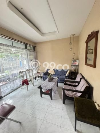 Dijual Rumah Elit Exclusive di Tenggilis Mejoyo, Surabaya Dijual Rumah Elit Exclusive di Tenggilis Mejoyo, Surabaya