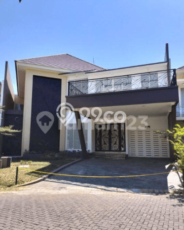 Dijual Rumah Luas Megah Dengan View Cantik di Pakuwon City, Surabaya Dijual Rumah Luas Megah Dengan View Cantik di Pakuwon City, Surabaya