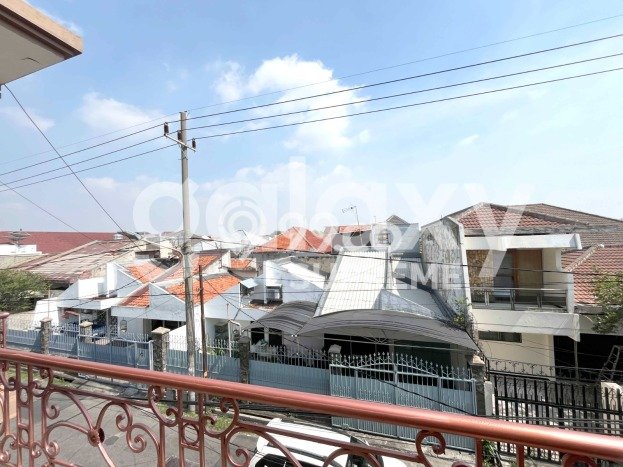 Siap Huni Hunian Elit 5 Kamar di Kenjeran Dekat ke Mana Saja Siap Huni Hunian Elit 5 Kamar di Kenjeran Dekat ke Mana Saja